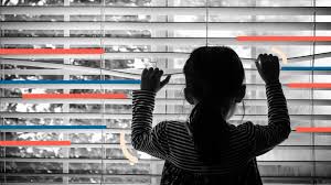 Nova legislação passa a enquadrar o abandono afetivo como ilícito civil, ao mesmo tempo em que os tribunais fortalecem a responsabilização por descumprimento do dever de cuidado.